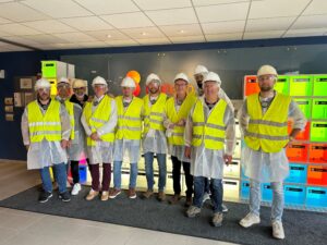 Lire la suite à propos de l’article ✨ 🔧 Visite enrichissante chez Ugitech : Plongée au cœur des aciers spéciaux 🏭